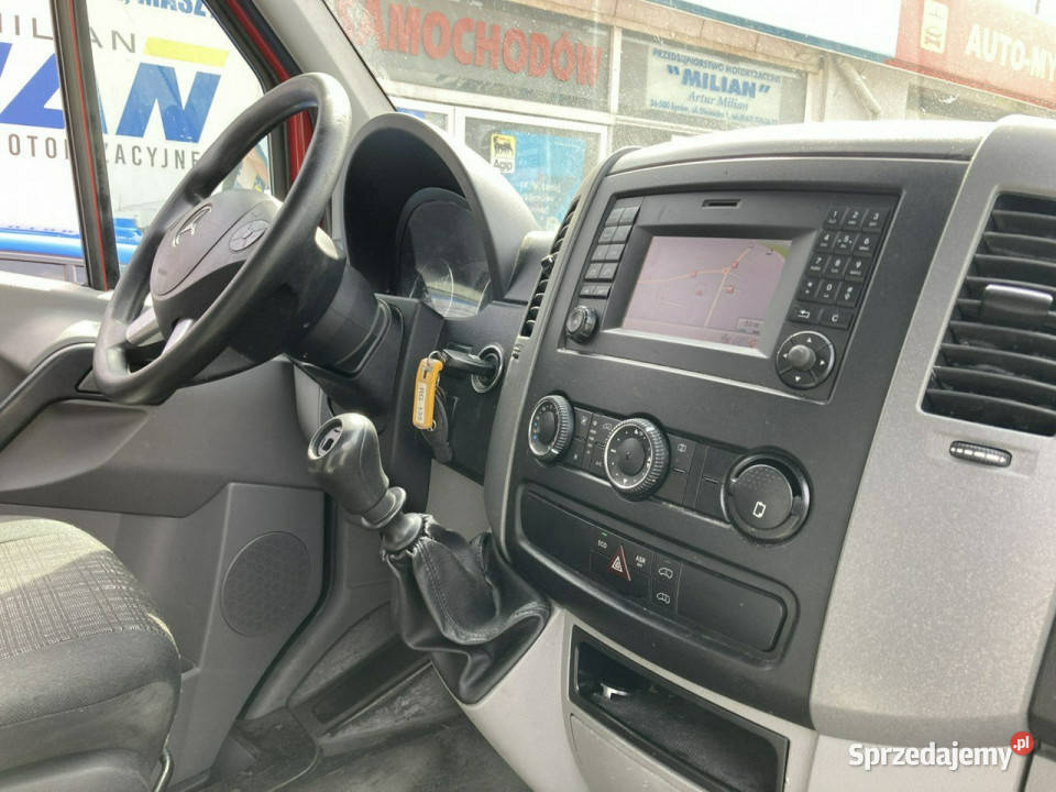 Mercedes Sprinter Autosklep pieczywa sklep Bar Syców