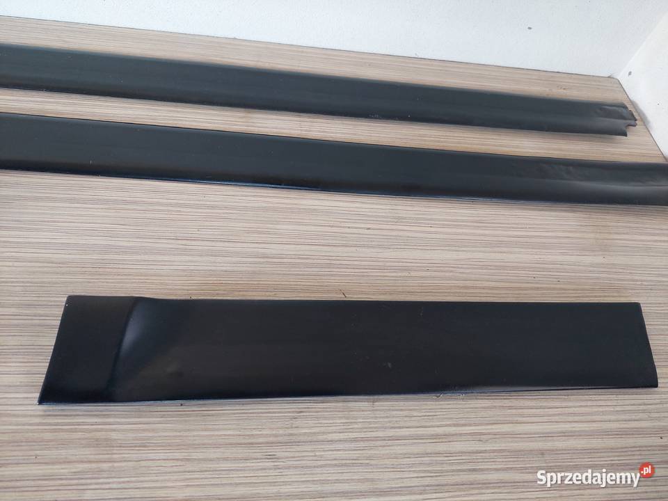 Listwy dolne kpl Audi 80 Cabrio 1997r Proszowice