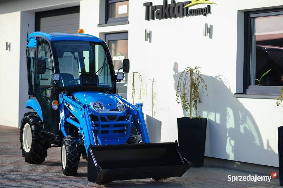 LS Tractor XJ25 MEC 4x4 244 CAB ładowacz czołowy Napęd 4x4 LS Tractor Tajęcina
