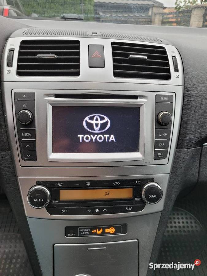 Toyota Avensis T27 kombi 20 diesel salon Polska Chełm sprzedam