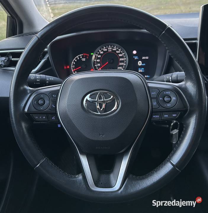 Sprzedam Toyota Corolla Comfort 16 132 benzyna manualna łódzkie Ozorków sprzedam