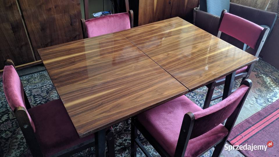 Stół rozkładany z czasów PRL krzesla