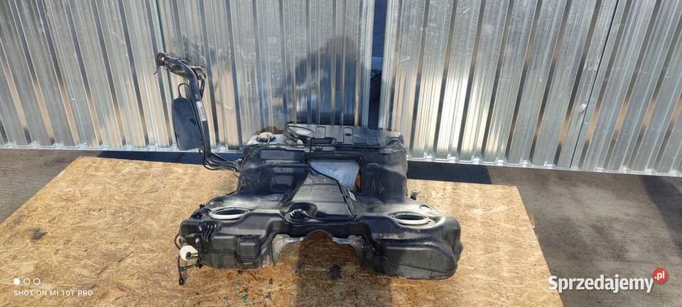 BAK ZBIORNIK PALIWA AUDI A6 C6 30 52 4F0201021FA Przystajń