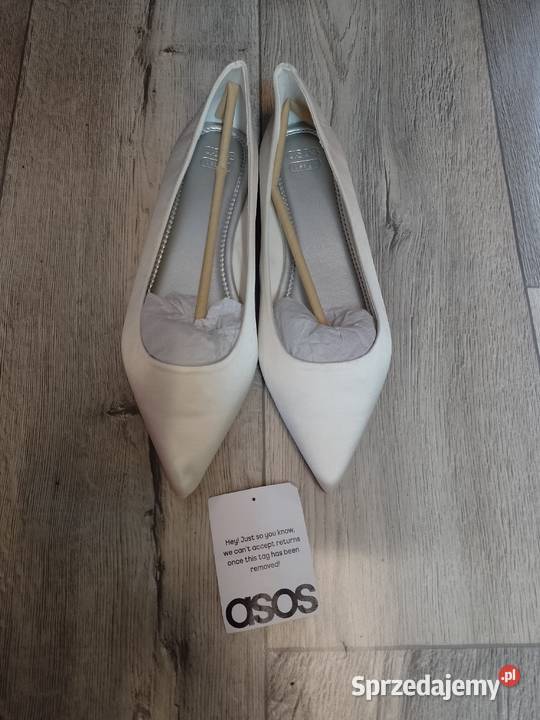 42 ASOS Design Białe baleriny baletki z Londynu tkanina Kraków