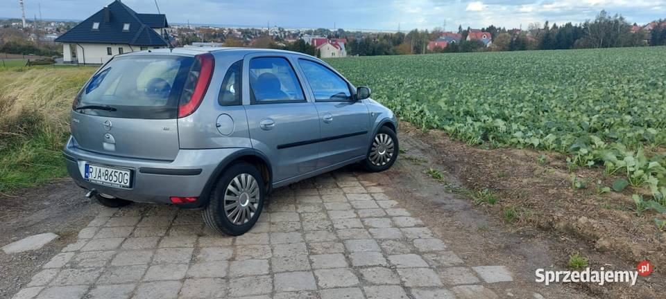 Opel Corsa 2004 12 Corsa podkarpackie