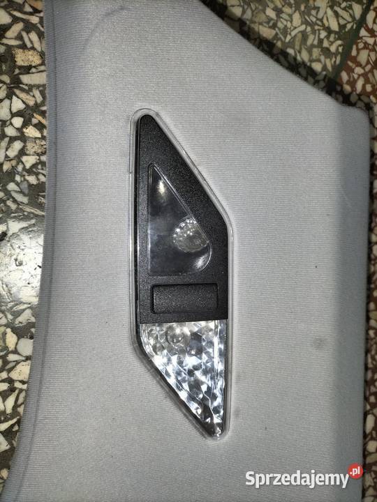 Tapicerka słupka c prawej stronie BMW E46 SEDAN Poręba