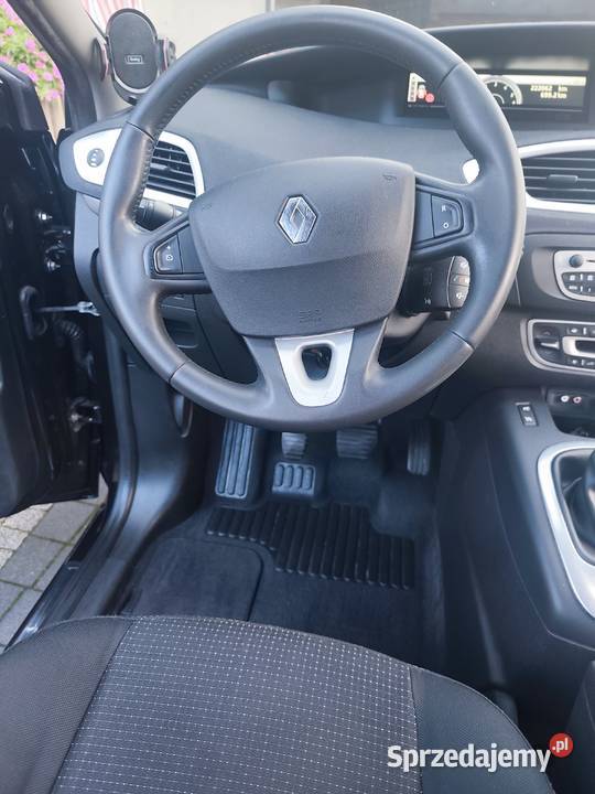 Sprzedam Renault Grand Scenic III Rok produkcji 2010