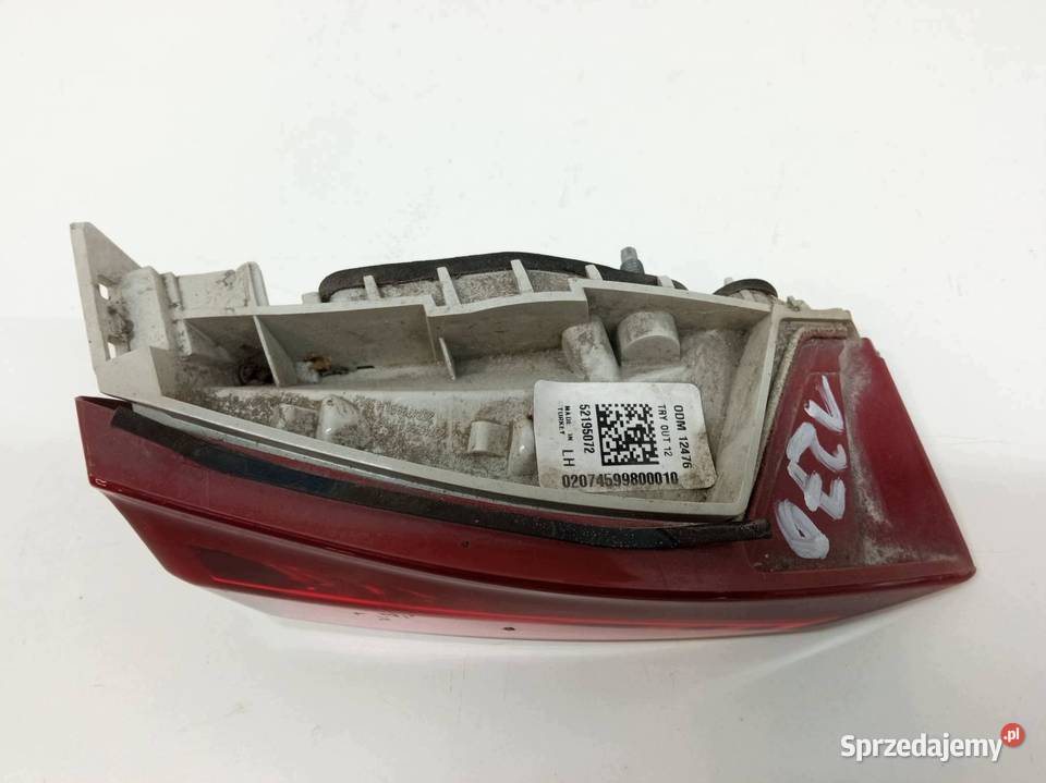 LAMPA TYŁ W KLAPĘ LEWA SEDAN 52195072 Fiat Tipo Rok produkcji 2021 sprzedam