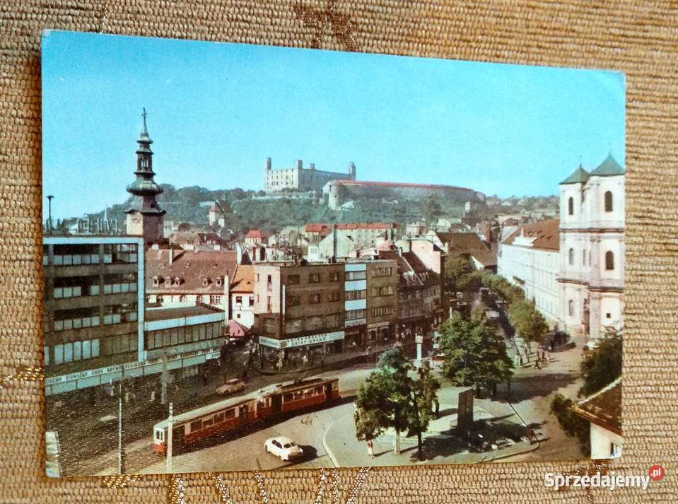 WIDOK NA ZAMEK W BRATYSŁAWIE Piszczac