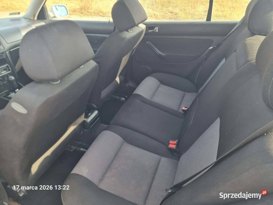 VW GOLF 18 z GAZEM długie opłaty Grajewo