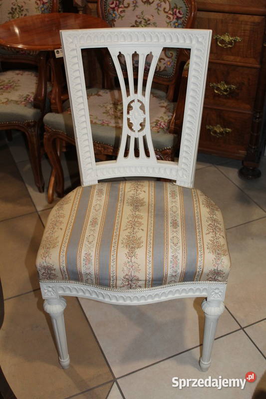 Białe krzesło Gustawiańskie 694