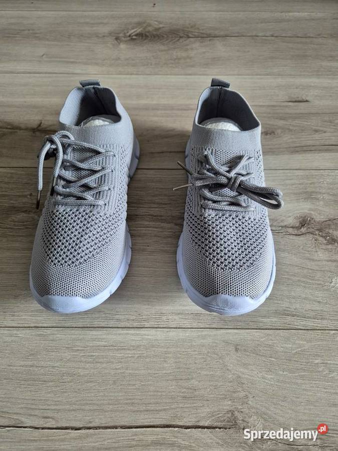 Buty sportowe lekkie przewiewne Rozmiar 38 Jelenia Góra