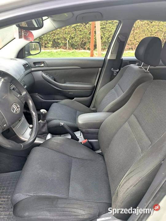Piękna Toyota Avensis T25 18 Benzyna 2008r świętokrzyskie Wyszyna Machorowska