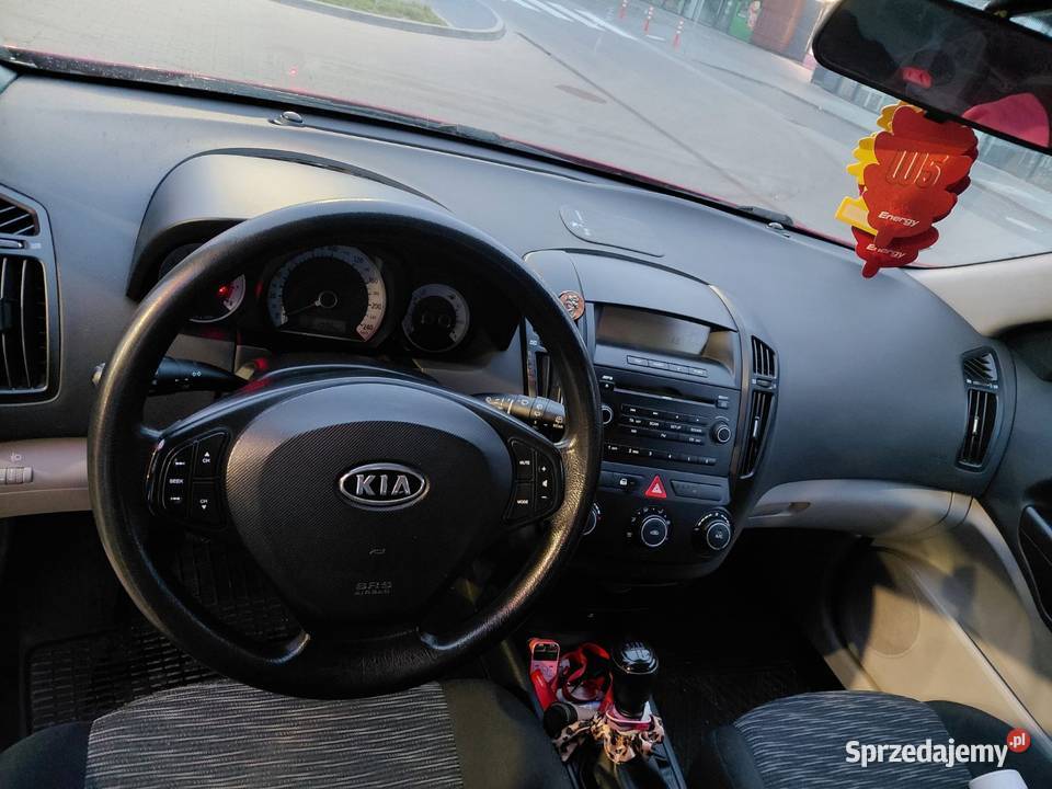 Kia ceed 16 benzyna sprzedam zamienię BMW CD Cee'd sprzedam