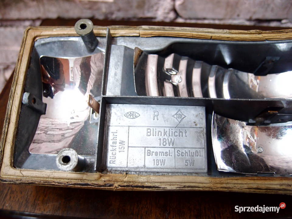Lampa tylna Opel Rekord C 1968 Produkcja Germany Pozostałe Łódź