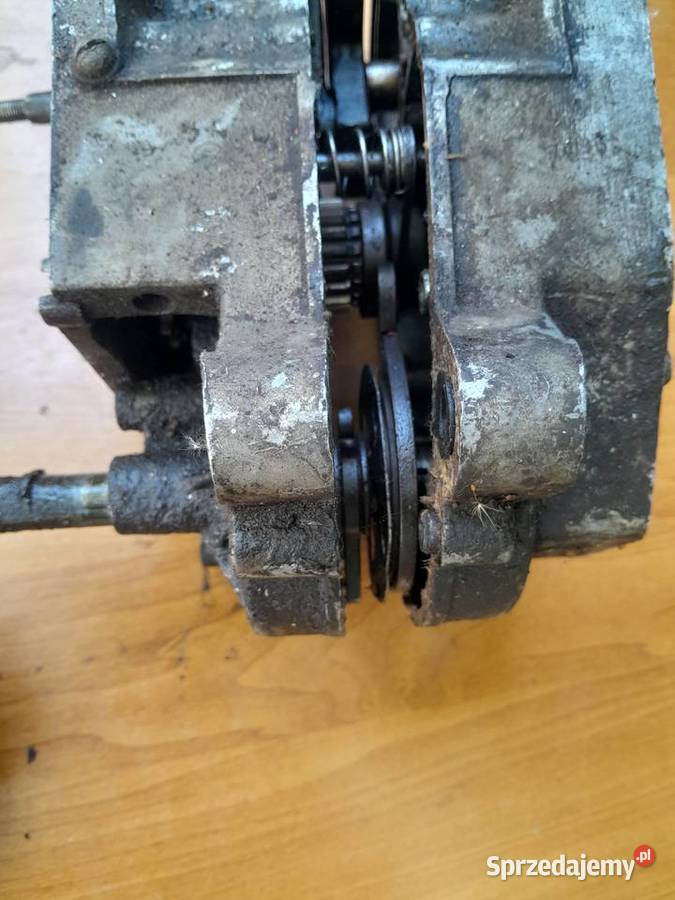 Silnik motorynka m1 022 017 komar Silniki Świerzawa