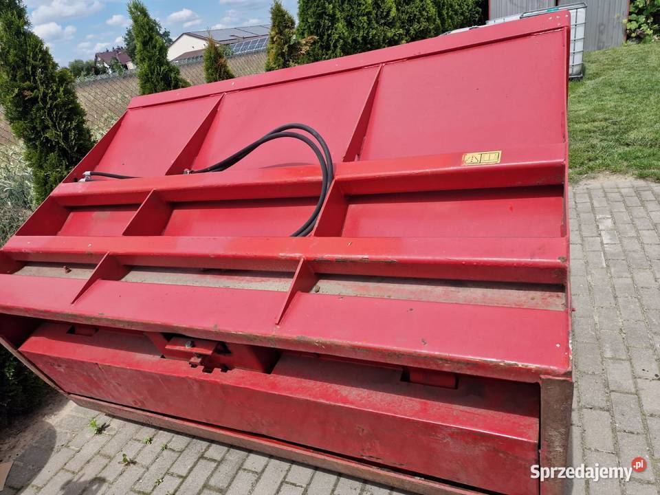 Dyspenser AG FS200 do torfu sieczki słomy i