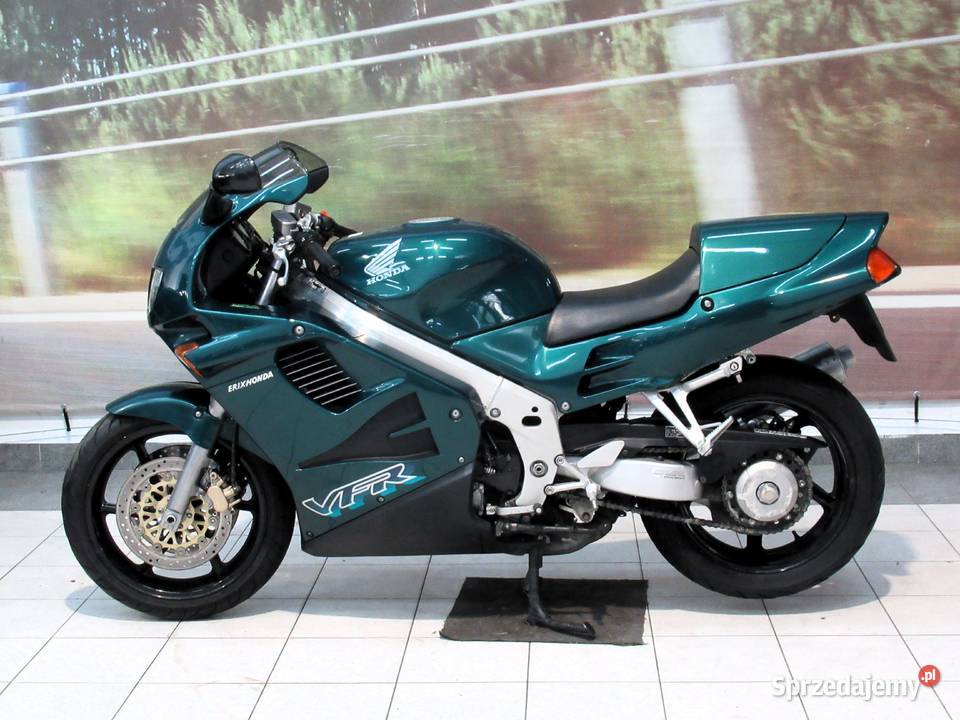 Honda VFR 750 RC36 Rok produkcji 1997 Kutno