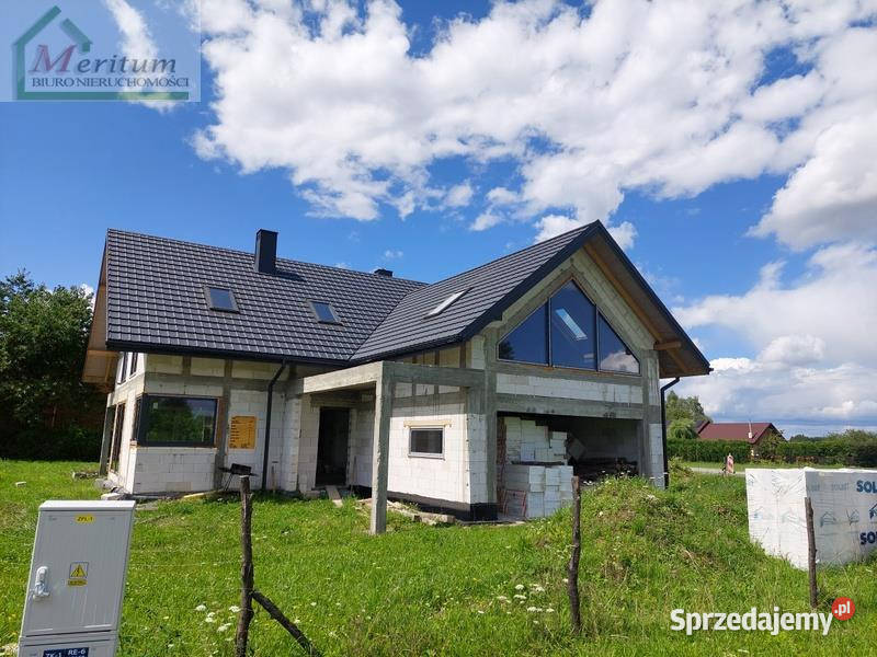 sprzedaży domu wolnostojącego 22243m2 Krosno podkarpackie sprzedam