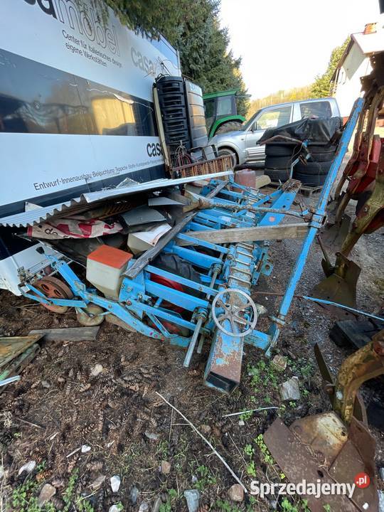 Siewnik do warzyw nieuszkodzony sprzedam