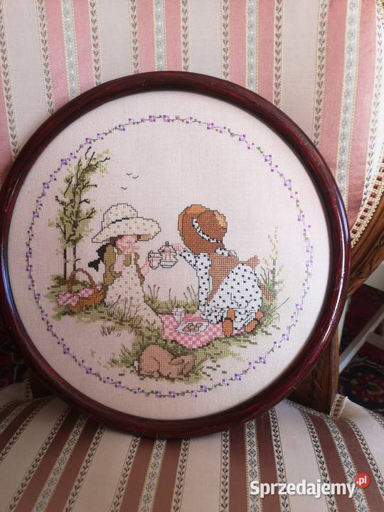 Haft obrazek szkłem Sniadanko na trawce Porcelana i szkło Gdańsk