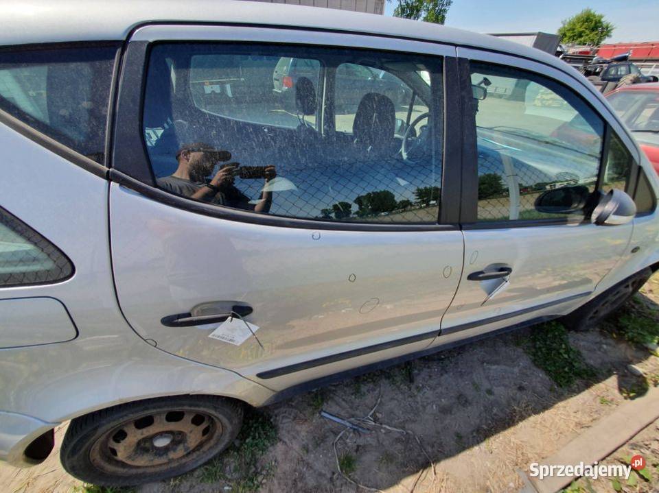DRZWI PRAWE TYŁ MERCEDES A KLASA W168 761 Lipno