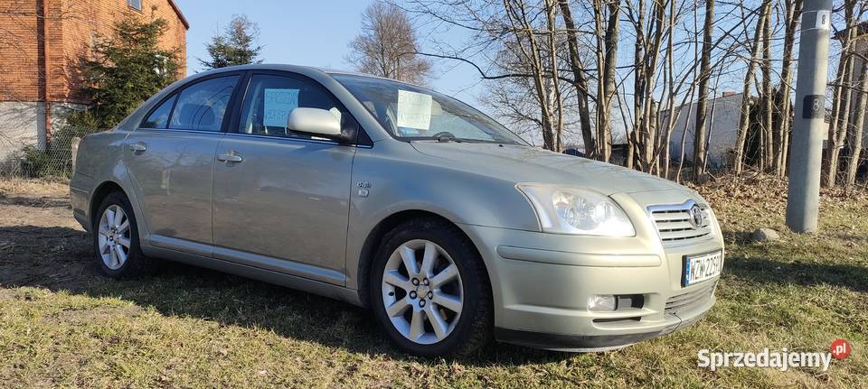 Toyota Avensis 20 D alufelgi z oponami zimowymi mazowieckie
