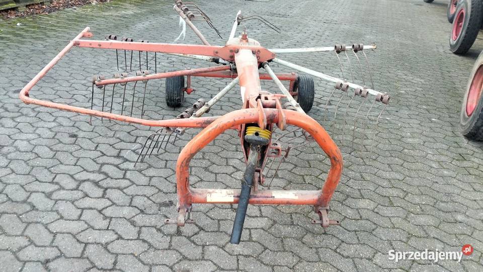 Zgrabiarka kuhn 300 Rolnictwo