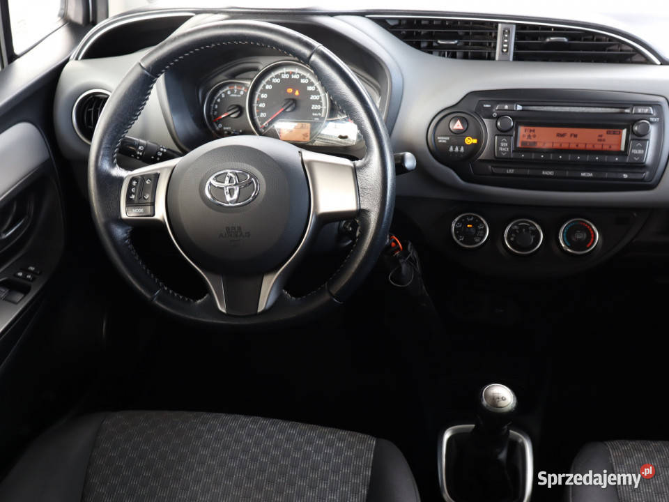 Toyota Yaris 10 VVTi 4/5 dolnośląskie Bielany Wrocławskie
