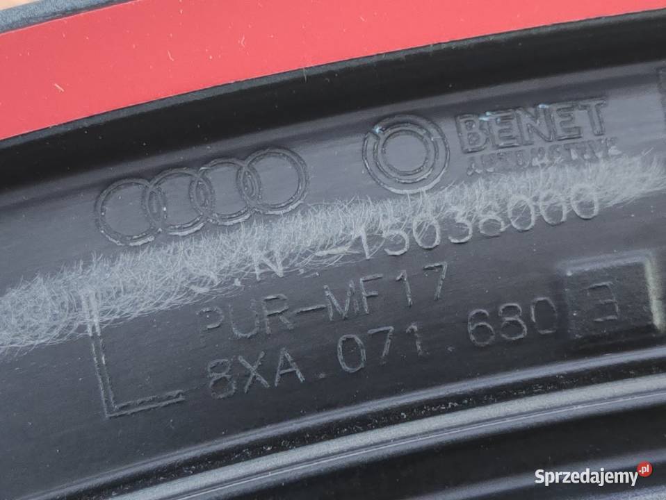 Nakładka Listwa na Błotnik Lewy Przód Audi A1 Pleszew