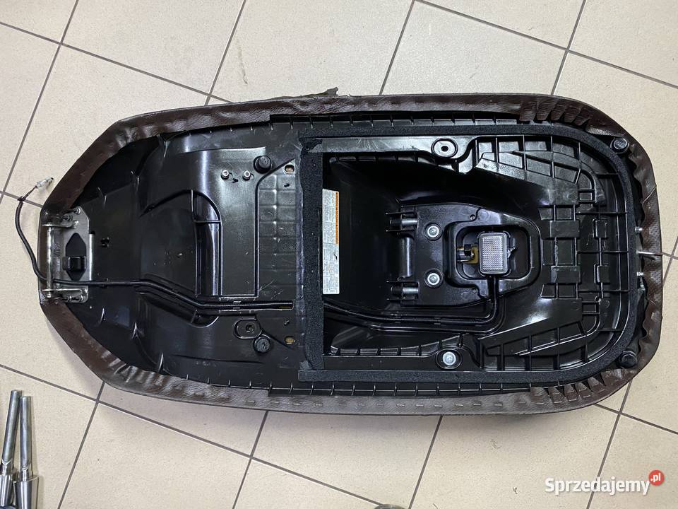 Siedzenie kanapa Suzuki Burgman 400 K7 Brzeszcze