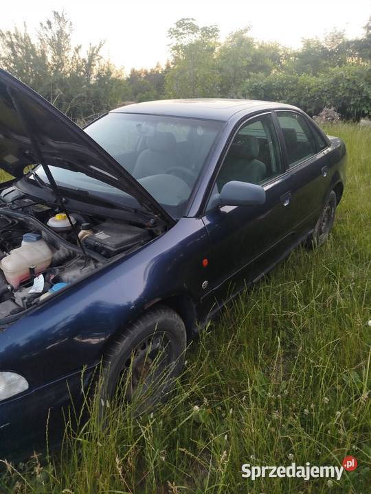 Audi A4 18 benzyna elektryczne lusterka Samochody osobowe małopolskie Trzciana