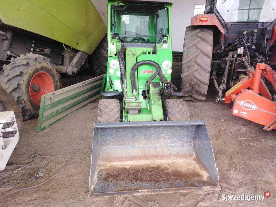 Sprzedam ładowarkę Avant Tecno OY 528 Optidrive 3700h Włoszakowice