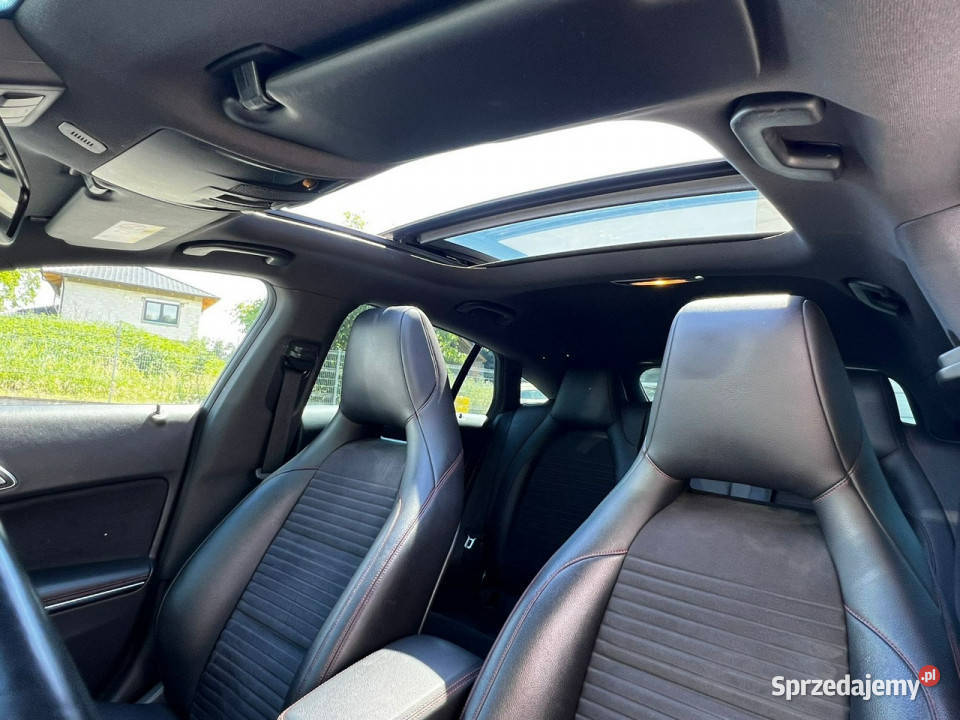 Mercedes CLA 180 Shooting Brake AMG Line światła LED Samochody osobowe Baranowo