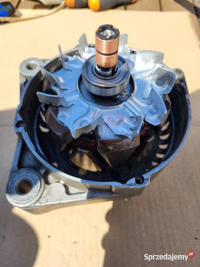 Sprzedam alternator Valeo 82848 regenareacji osobowe Łódź