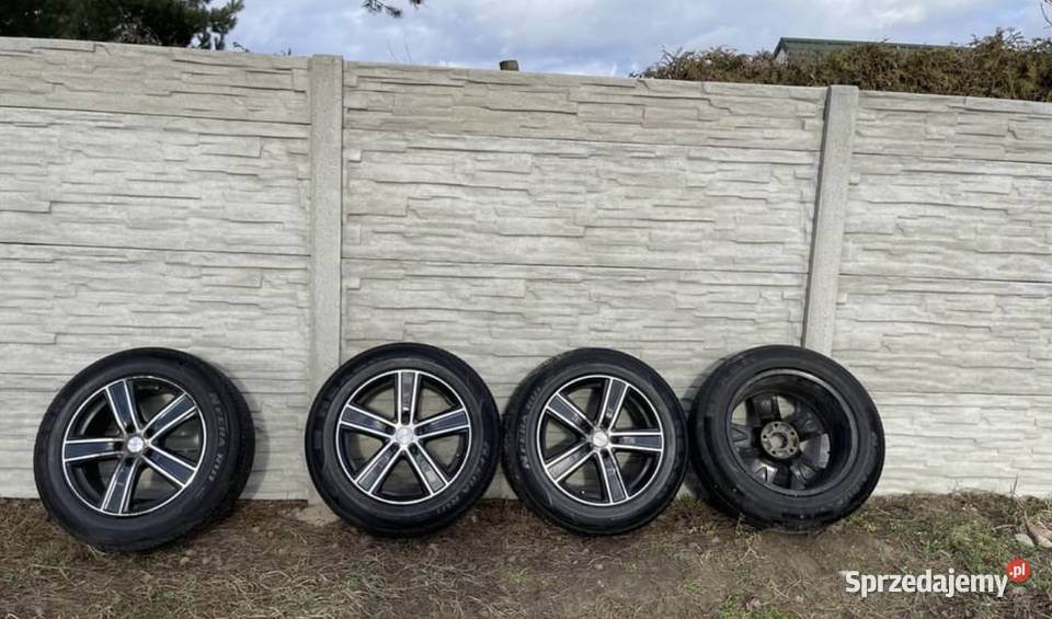 Opony Zimowe 23560R18 Alu Rok produkcji 2016