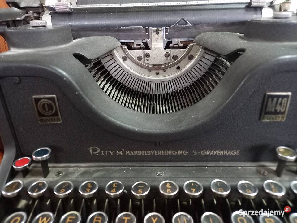 Maszyna do pisania olivetti Jasło