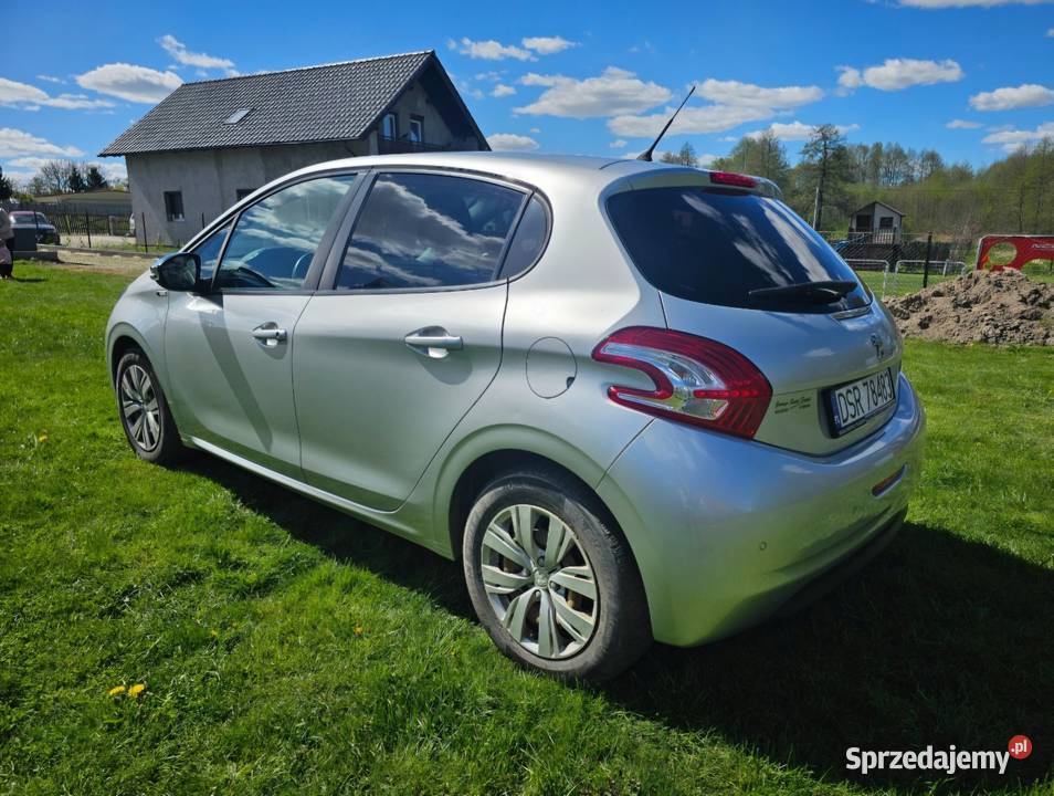 Peugeot 208 120 przebiegu przyciemniane szyby dolnośląskie
