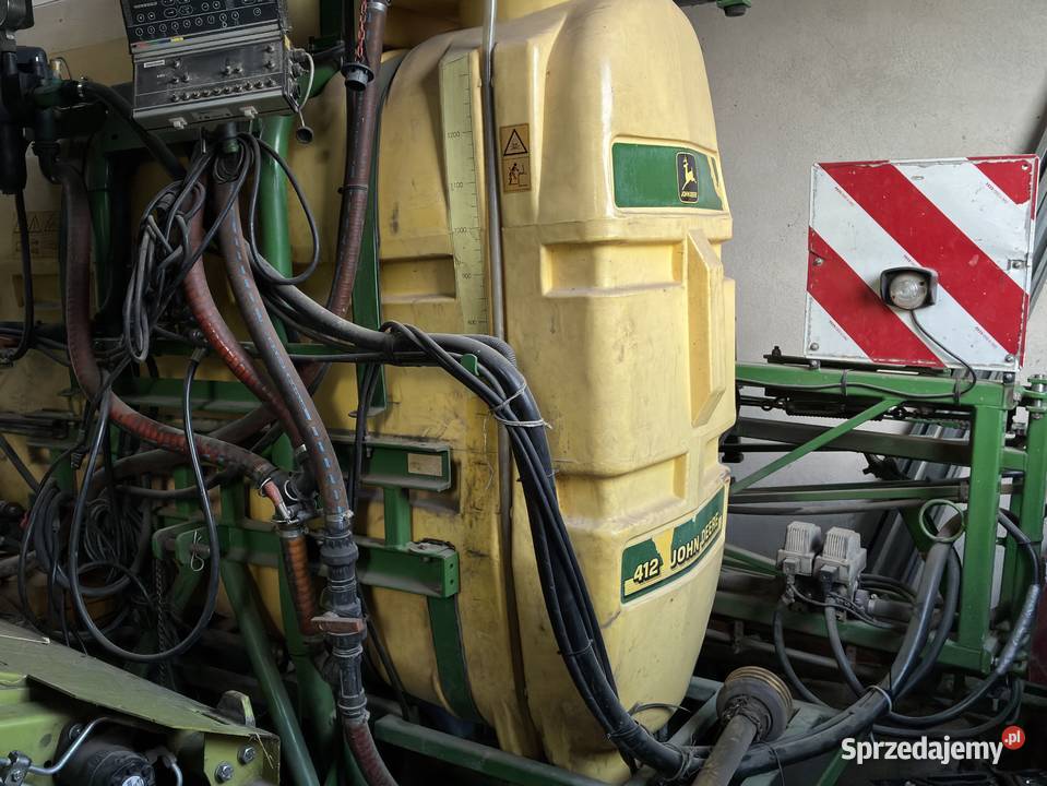 Opryskiwacz John deer 412