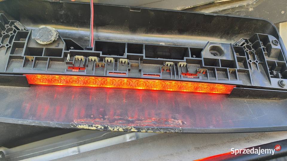Lampa światło trzecie STOP środkowe Peugeot 407 Światła stop Lublin