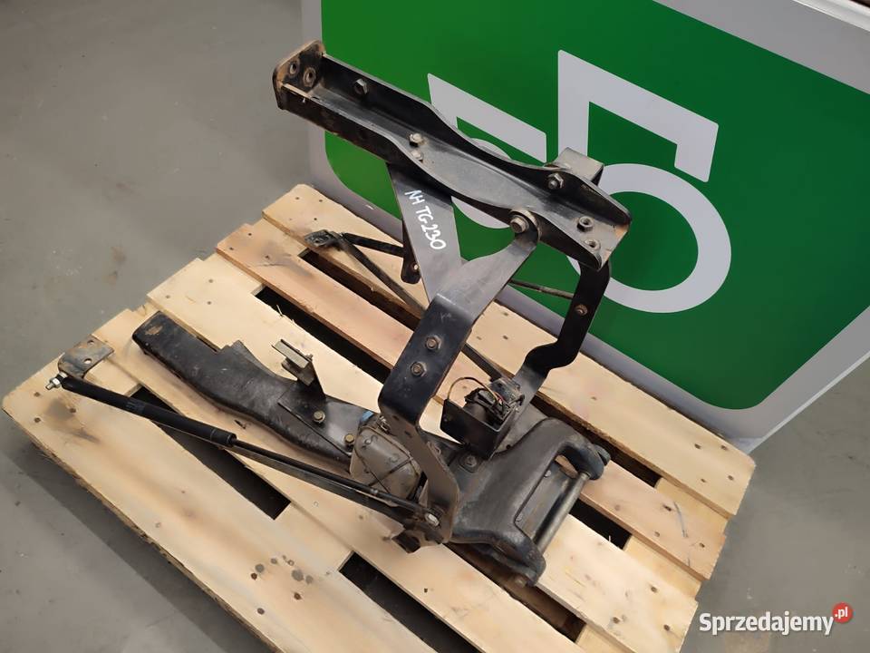 Mocowanie maski silnika Holland TG 230 Wilkowo