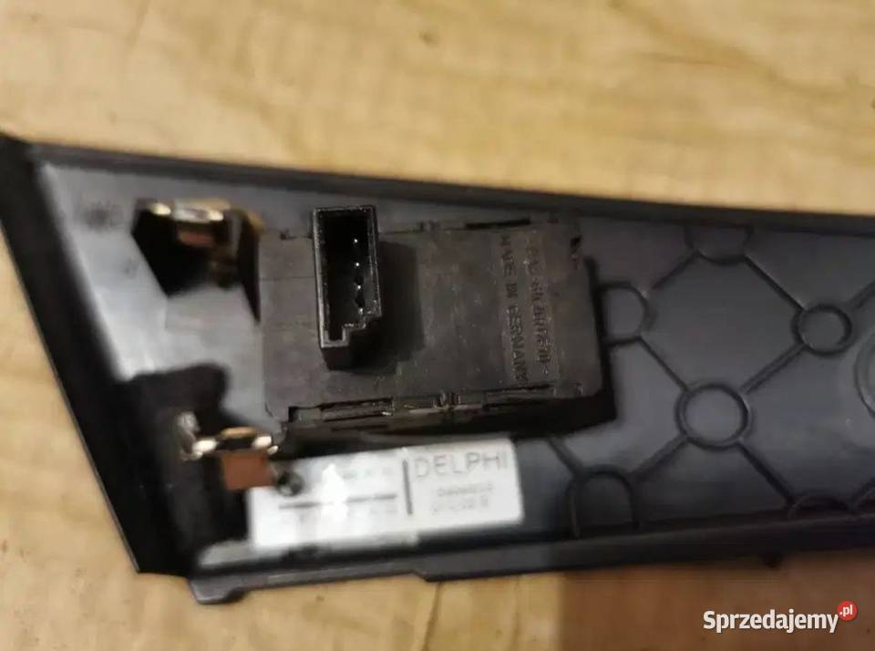 Przycisk szyby lewy tył BMW E60 E61 śląskie