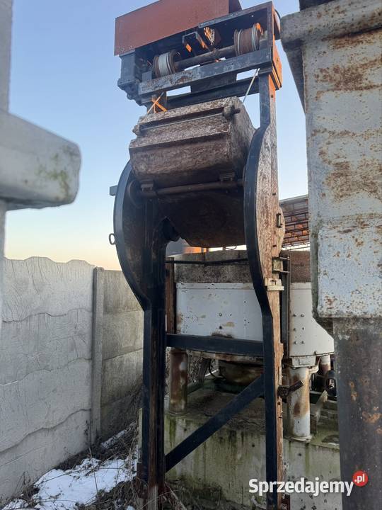 Węzeł betoniarski i prasa do bloczków betonowych Pozostałe