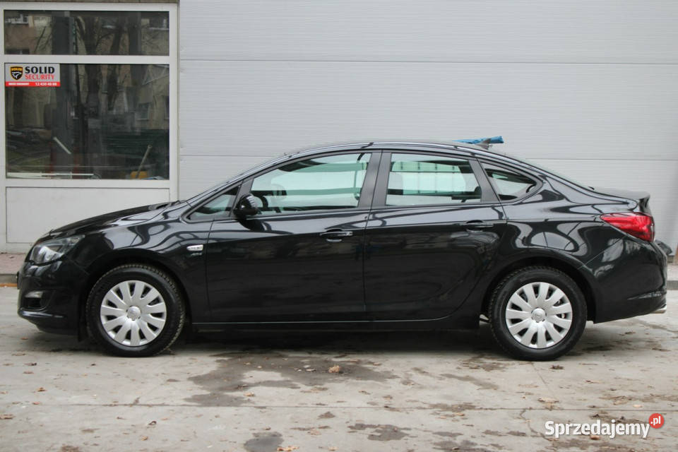 Opel Astra ACTIVEOryginalny lakierMaly podgrzewane fotele Gliwice