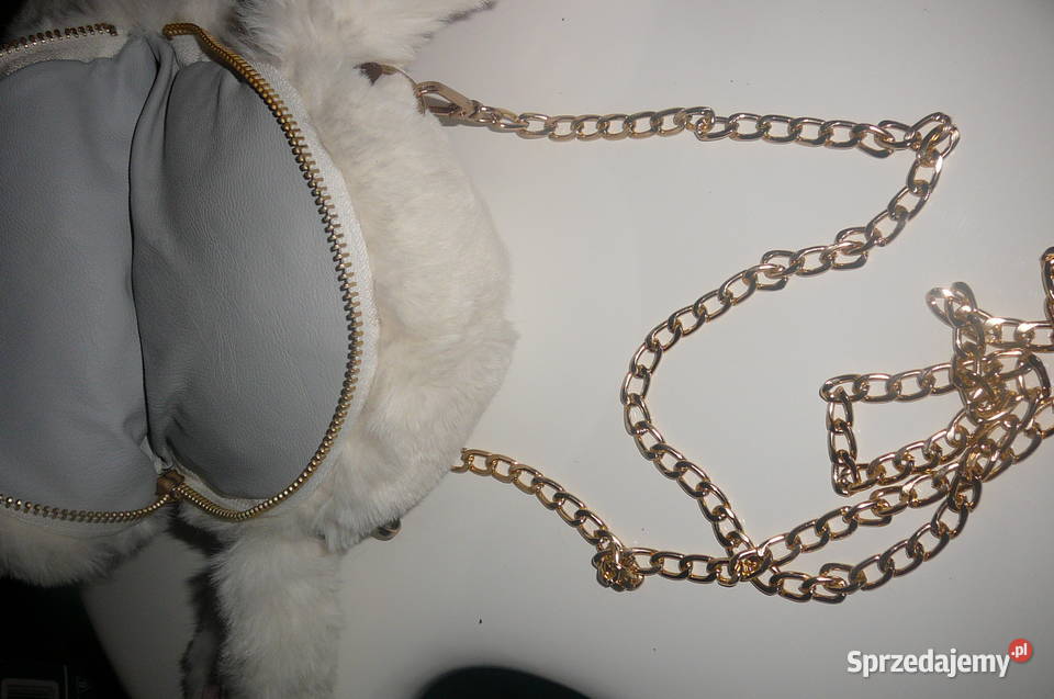 Torebka futrzana Nowa biały króliczek z Listonoszka  Wrocław