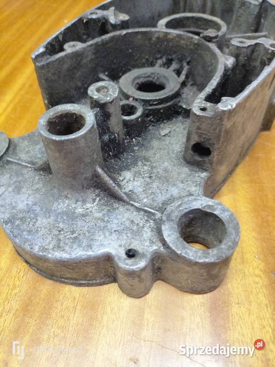 Karter lewy silnika s38 Łubno