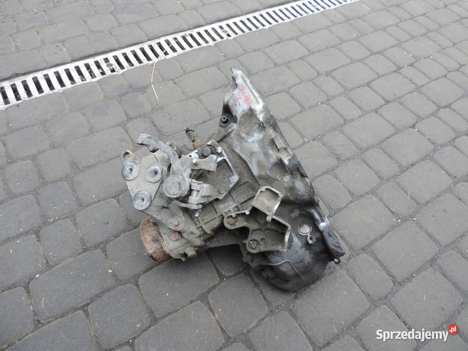 OPEL VECTRA C 18 16V SKRZYNIA BIEGÓW F17W419 osobowe Nowy Sącz