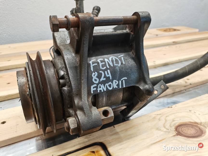 Fendt 824 Favorit Mocowanie sprężarki sprzedam