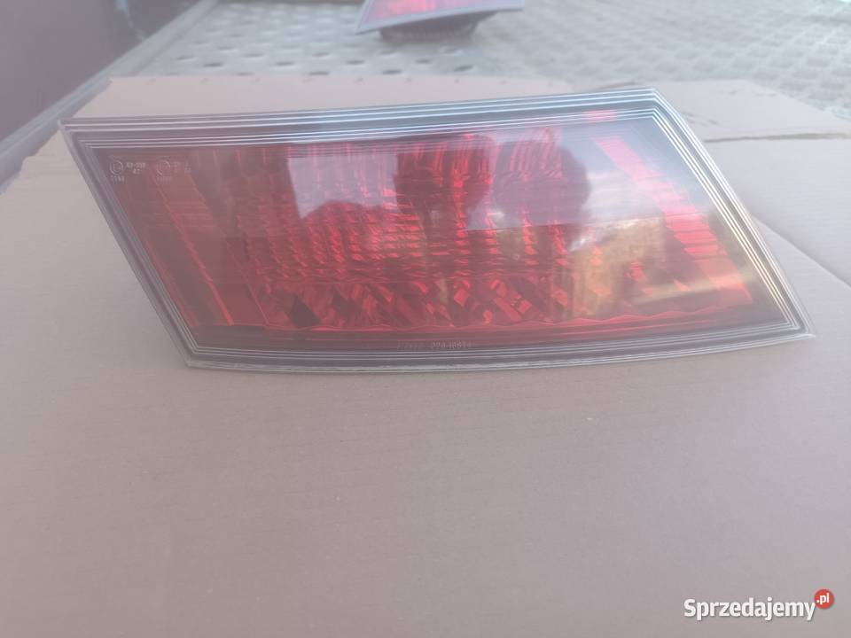 Honda Civic VIII 8 UFO lampa lewy tył W KLAPĘ Częstochowa sprzedam