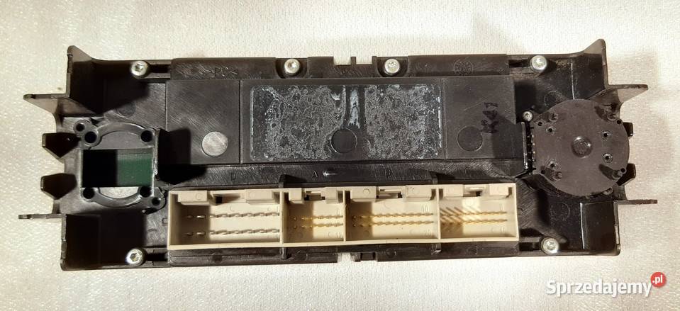PANEL NAWIEWU KLIMATYZACJI VW GOLF IV PASSAT B5 panele sterowania, przełączniki dolnośląskie Mielęcin